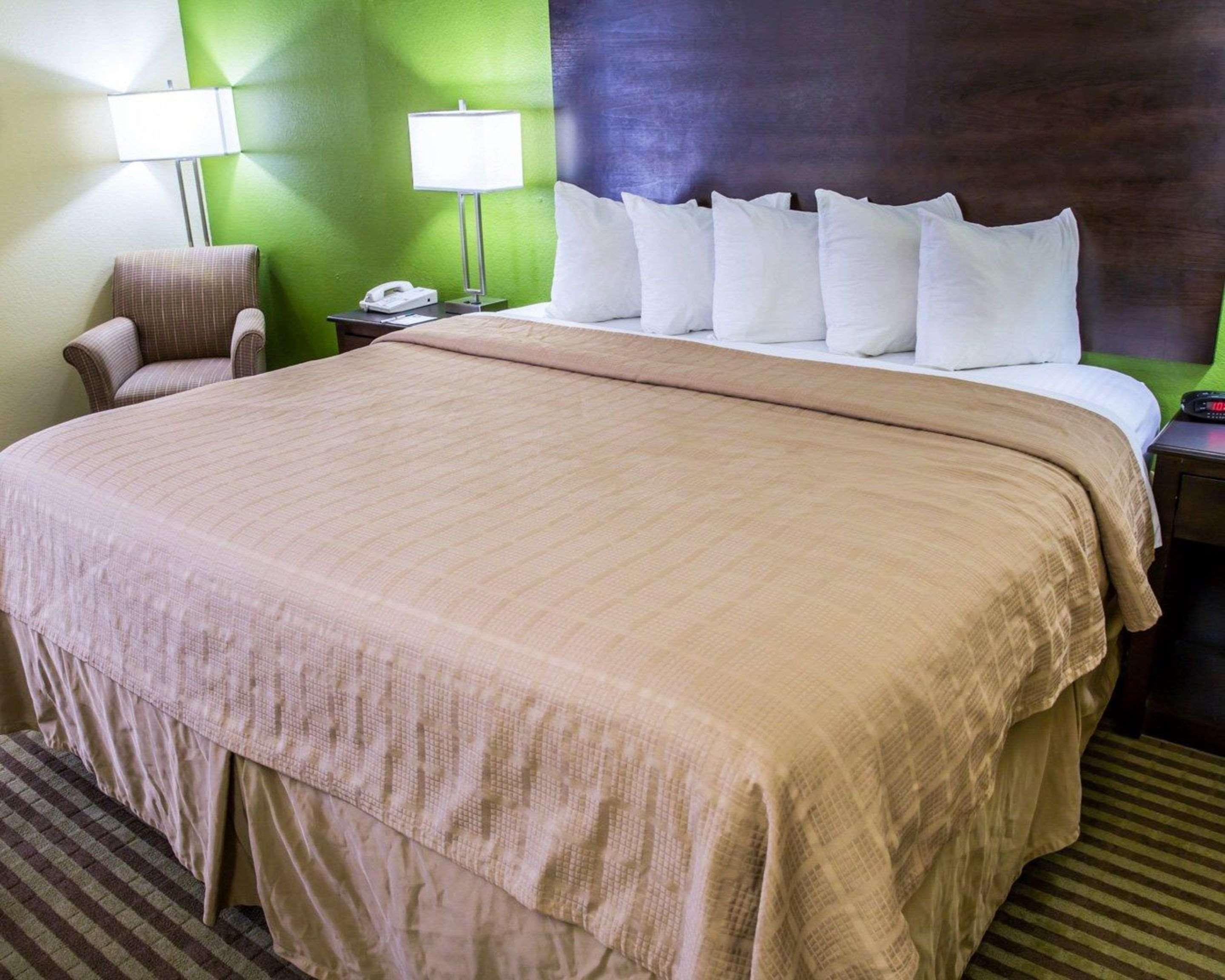 Quality Inn Jacksonville Near Camp Lejeune Buitenkant foto