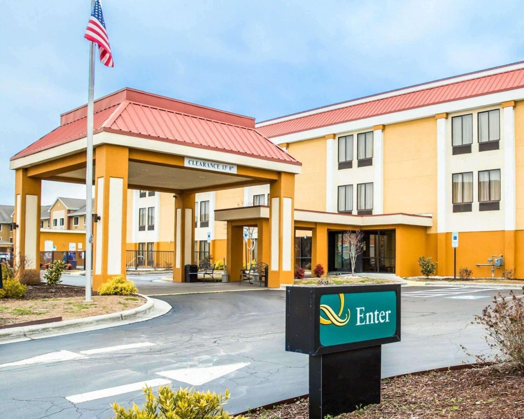 Quality Inn Jacksonville Near Camp Lejeune Buitenkant foto
